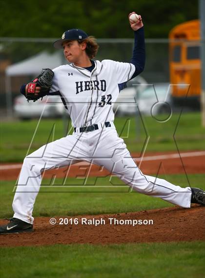 Thumbnail 2 in Tracy vs. Elk Grove (Boras Classic) photogallery.
