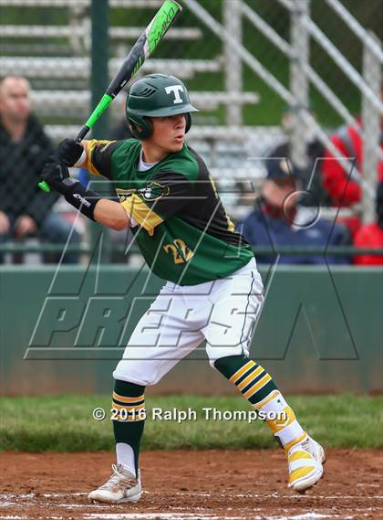 Thumbnail 3 in Tracy vs. Elk Grove (Boras Classic) photogallery.