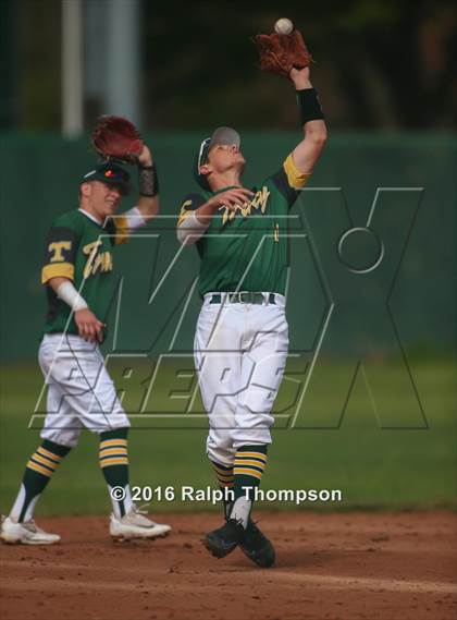 Thumbnail 2 in Tracy vs. Elk Grove (Boras Classic) photogallery.
