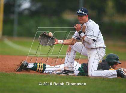 Thumbnail 2 in Tracy vs. Elk Grove (Boras Classic) photogallery.