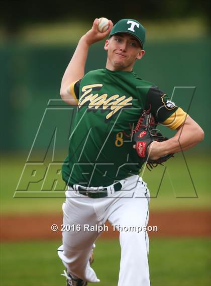 Thumbnail 2 in Tracy vs. Elk Grove (Boras Classic) photogallery.