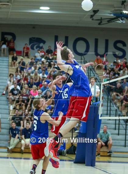 Thumbnail 1 in Hamilton vs. Mountain View (AIA Division 1 Semifinal) photogallery.