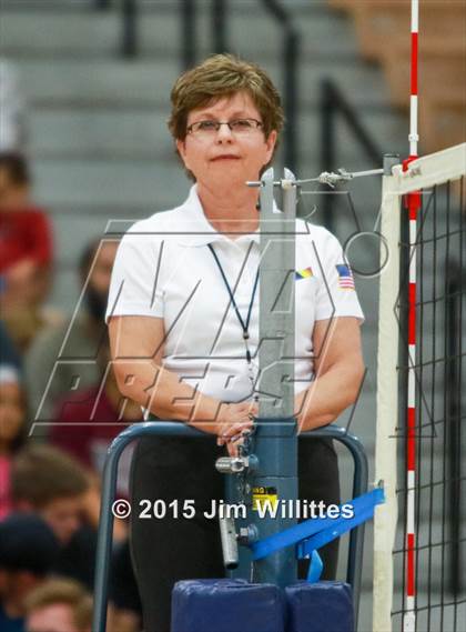Thumbnail 2 in Hamilton vs. Mountain View (AIA Division 1 Semifinal) photogallery.
