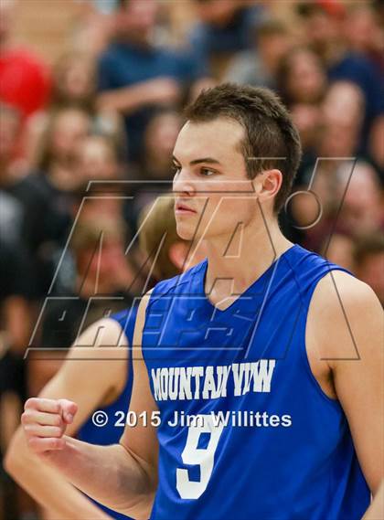 Thumbnail 3 in Hamilton vs. Mountain View (AIA Division 1 Semifinal) photogallery.