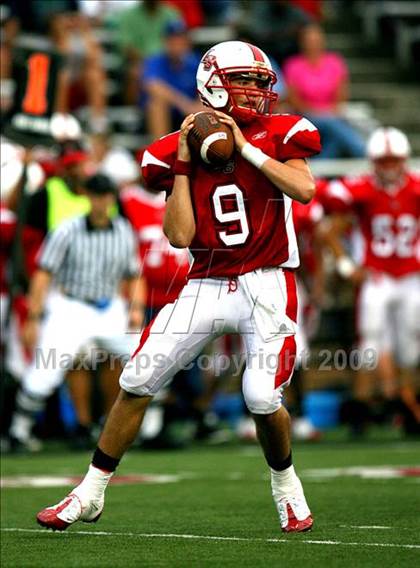 Thumbnail 3 in Oak Hills vs. La Salle (Skyline Crosstown Showdown) photogallery.