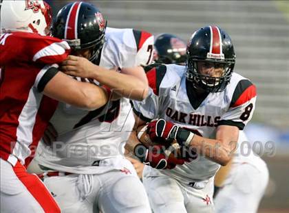 Thumbnail 2 in Oak Hills vs. La Salle (Skyline Crosstown Showdown) photogallery.