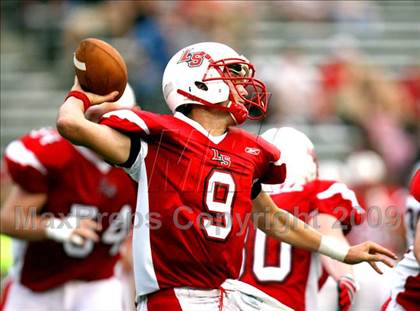 Thumbnail 3 in Oak Hills vs. La Salle (Skyline Crosstown Showdown) photogallery.