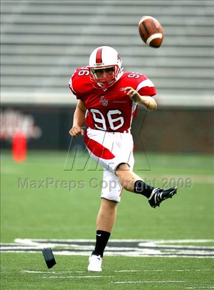 Thumbnail 1 in Oak Hills vs. La Salle (Skyline Crosstown Showdown) photogallery.