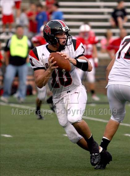 Thumbnail 1 in Oak Hills vs. La Salle (Skyline Crosstown Showdown) photogallery.