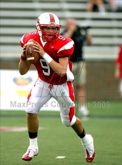 Thumbnail 3 in Oak Hills vs. La Salle (Skyline Crosstown Showdown) photogallery.