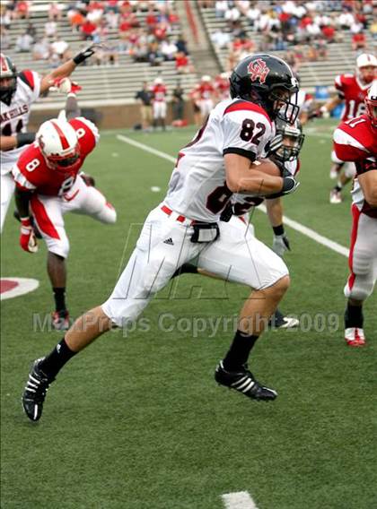 Thumbnail 2 in Oak Hills vs. La Salle (Skyline Crosstown Showdown) photogallery.