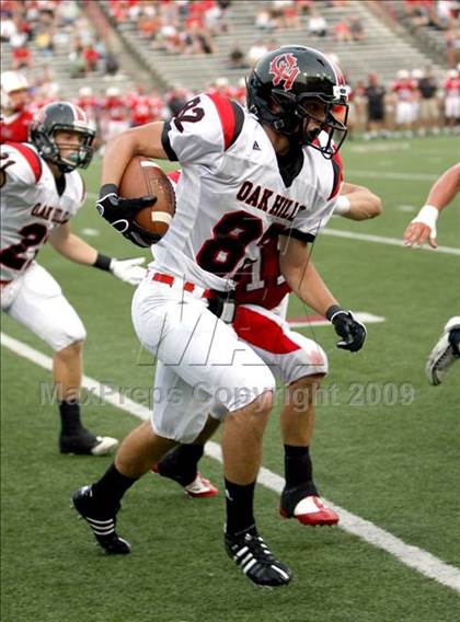 Thumbnail 3 in Oak Hills vs. La Salle (Skyline Crosstown Showdown) photogallery.