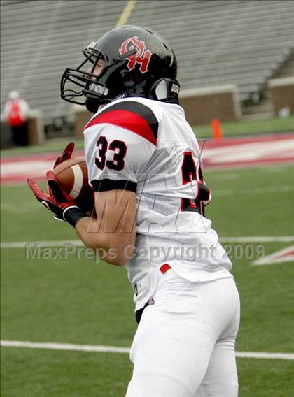 Thumbnail 3 in Oak Hills vs. La Salle (Skyline Crosstown Showdown) photogallery.
