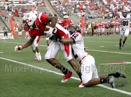 Thumbnail 2 in Oak Hills vs. La Salle (Skyline Crosstown Showdown) photogallery.