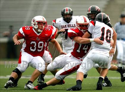 Thumbnail 3 in Oak Hills vs. La Salle (Skyline Crosstown Showdown) photogallery.