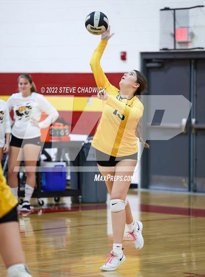 Thumbnail 3 in Saguaro @ Seton Catholic photogallery.