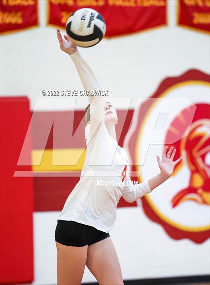 Thumbnail 2 in Saguaro @ Seton Catholic photogallery.