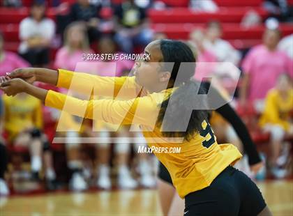 Thumbnail 3 in Saguaro @ Seton Catholic photogallery.