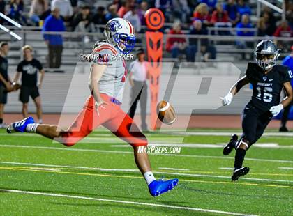 Thumbnail 3 in Leander @ Vandegrift photogallery.