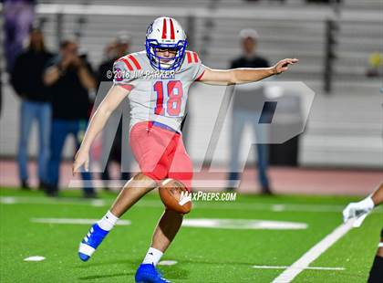 Thumbnail 2 in Leander @ Vandegrift photogallery.