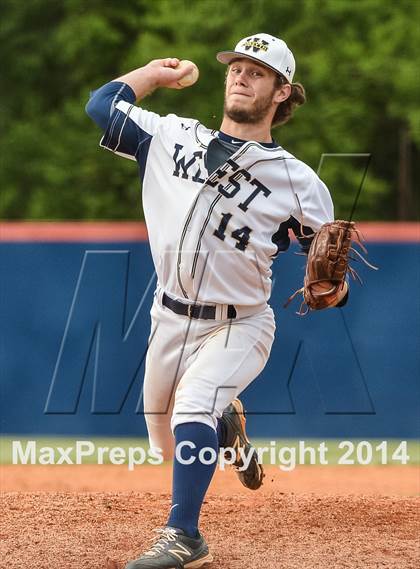 Thumbnail 2 in Parkview vs. West Forsyth (GHSA 6A Round 1 Playoff) photogallery.