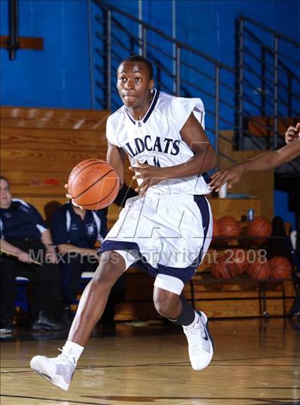 Thumbnail 2 in John Bowne vs Queens Teaching (Queens Jam Christmas Classic) photogallery.