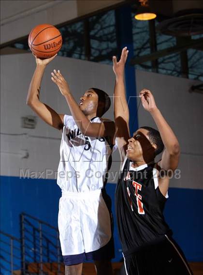 Thumbnail 1 in John Bowne vs Queens Teaching (Queens Jam Christmas Classic) photogallery.
