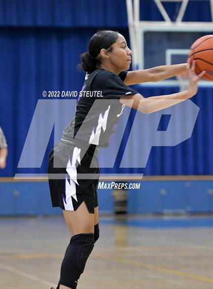 Thumbnail 1 in Sacramento @ Del Campo photogallery.