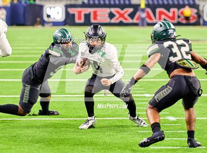 Thumbnail 2 in Iowa Colony vs. Randle (UIL 5A D2 Football Quarterfinal) photogallery.