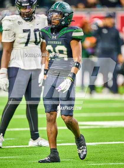 Thumbnail 2 in Iowa Colony vs. Randle (UIL 5A D2 Football Quarterfinal) photogallery.