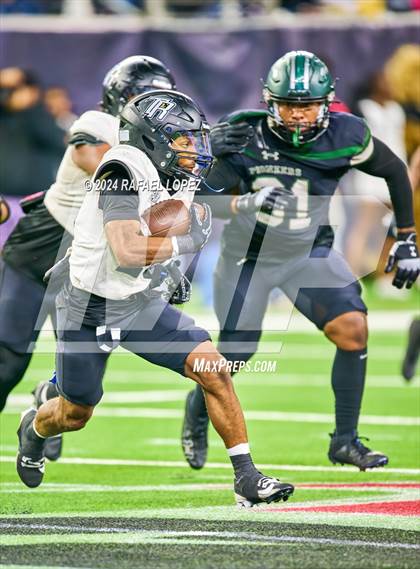 Thumbnail 3 in Iowa Colony vs. Randle (UIL 5A D2 Football Quarterfinal) photogallery.