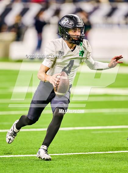 Thumbnail 3 in Iowa Colony vs. Randle (UIL 5A D2 Football Quarterfinal) photogallery.