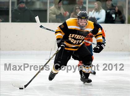 Thumbnail 2 in Clayton vs. Lutheran South (St. Louis Winter Classic) photogallery.