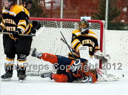 Thumbnail 1 in Clayton vs. Lutheran South (St. Louis Winter Classic) photogallery.