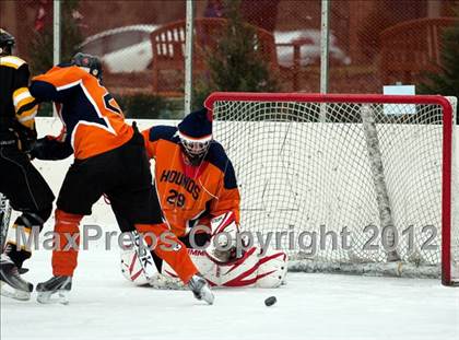 Thumbnail 2 in Clayton vs. Lutheran South (St. Louis Winter Classic) photogallery.