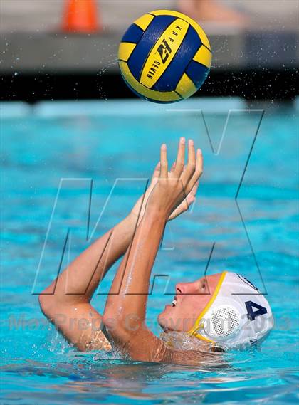 Thumbnail 2 in Temple City vs Notre Dame (4th Annual Conqueror Classic) photogallery.