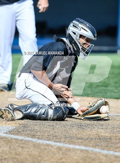 Thumbnail 2 in Xavier Prep vs Notre Dame (SO) photogallery.