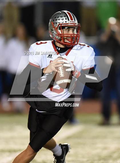 Thumbnail 3 in Yorktown vs. Somers (Section 1 Class A Final) photogallery.