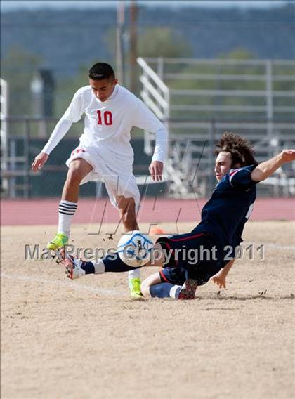Thumbnail 2 in Sahuaro vs. Tucson (Chris Mair Tournament) photogallery.