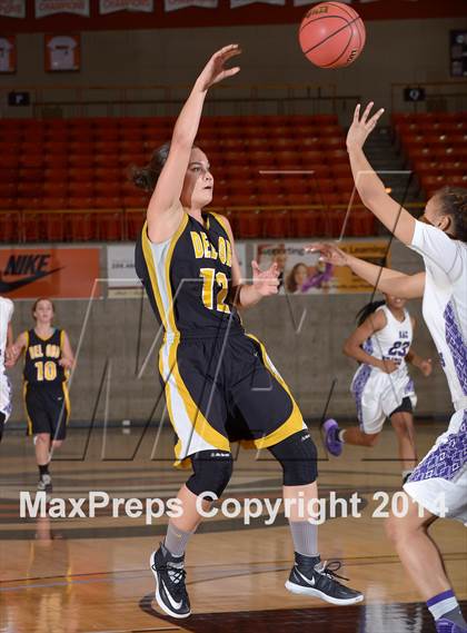 Thumbnail 1 in Del Oro vs Sacramento (CIF SJS D2 Playoff) photogallery.