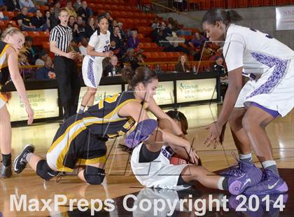 Thumbnail 2 in Del Oro vs Sacramento (CIF SJS D2 Playoff) photogallery.