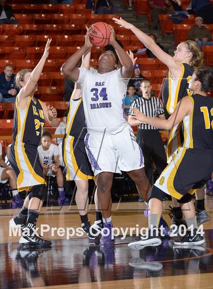 Thumbnail 1 in Del Oro vs Sacramento (CIF SJS D2 Playoff) photogallery.