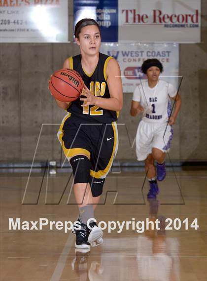 Thumbnail 3 in Del Oro vs Sacramento (CIF SJS D2 Playoff) photogallery.