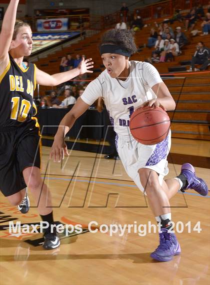 Thumbnail 1 in Del Oro vs Sacramento (CIF SJS D2 Playoff) photogallery.