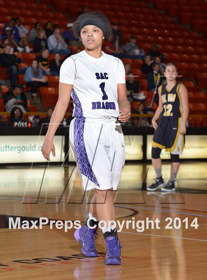 Thumbnail 3 in Del Oro vs Sacramento (CIF SJS D2 Playoff) photogallery.