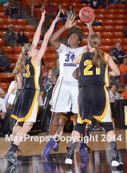 Thumbnail 1 in Del Oro vs Sacramento (CIF SJS D2 Playoff) photogallery.