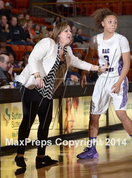 Thumbnail 1 in Del Oro vs Sacramento (CIF SJS D2 Playoff) photogallery.
