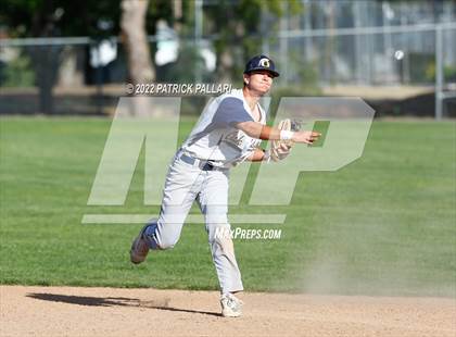Thumbnail 2 in Oak Ridge @ Granite Bay photogallery.