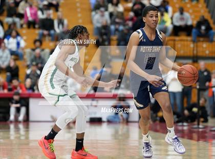 Thumbnail 2 in Notre Dame vs. Norte Dame Catholic (CIAC Division I Semifinal) photogallery.