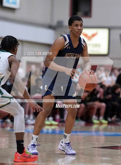 Thumbnail 1 in Notre Dame vs. Norte Dame Catholic (CIAC Division I Semifinal) photogallery.